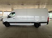 Mercedes-Benz Sprinter 8