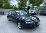 Alfa Romeo 147 2