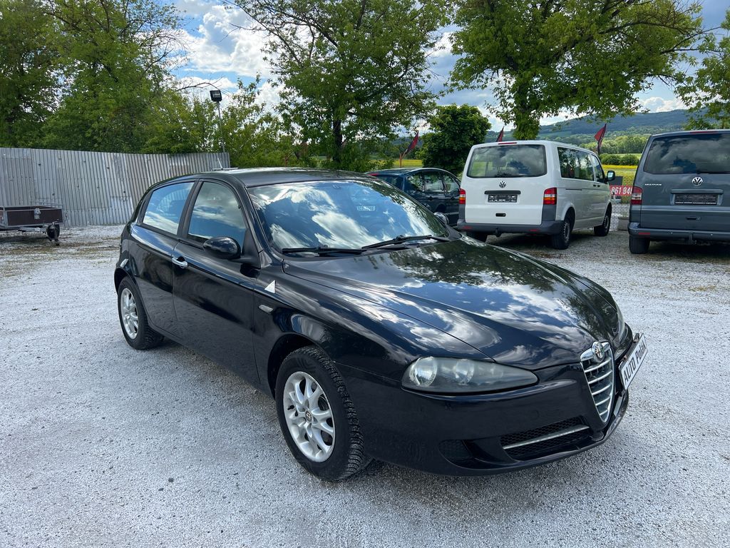 Alfa Romeo 147