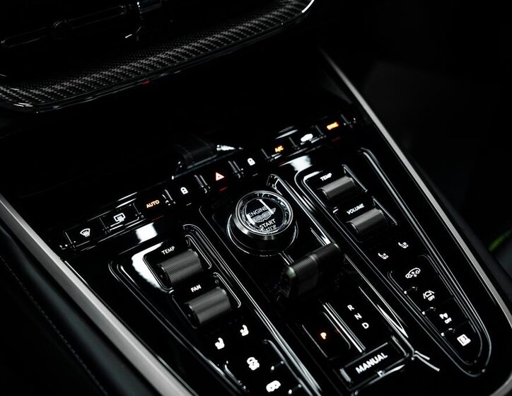 Aston Martin Ostatní 19