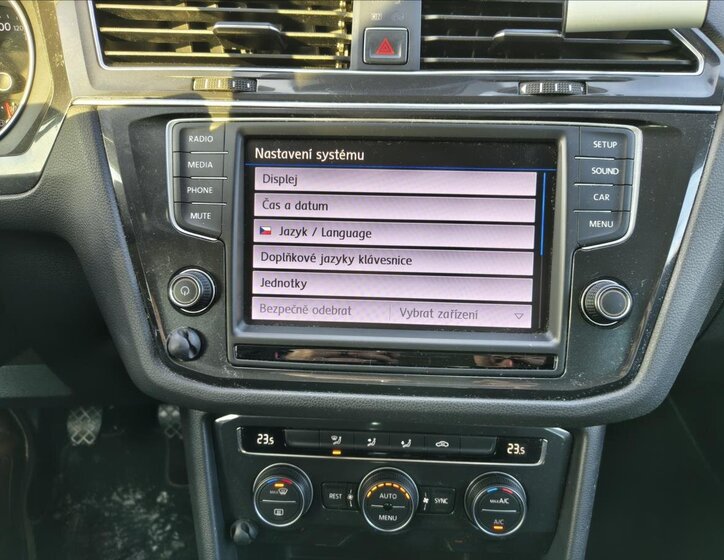 Volkswagen Tiguan SUV / Terénní 2,0 l 110 kw