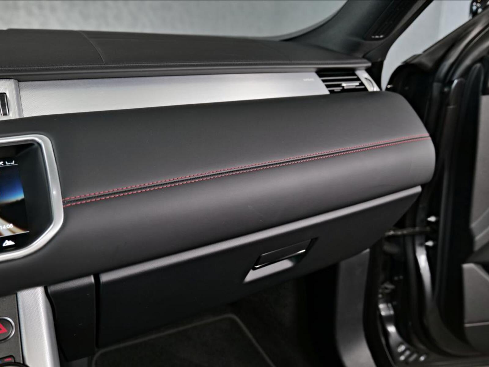 Land Rover Range Rover 23