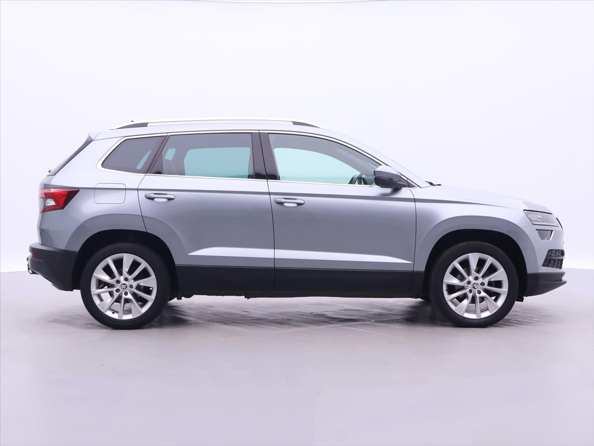 Škoda Karoq SUV / Terénní 1,5 l 110 kw
