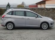 Ford Grand C-MAX 12