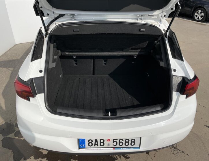 Opel Astra Hatchback 1,2 l 81 kw