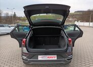Volkswagen T-Roc SUV / Terénní 1,5 l 110 kw