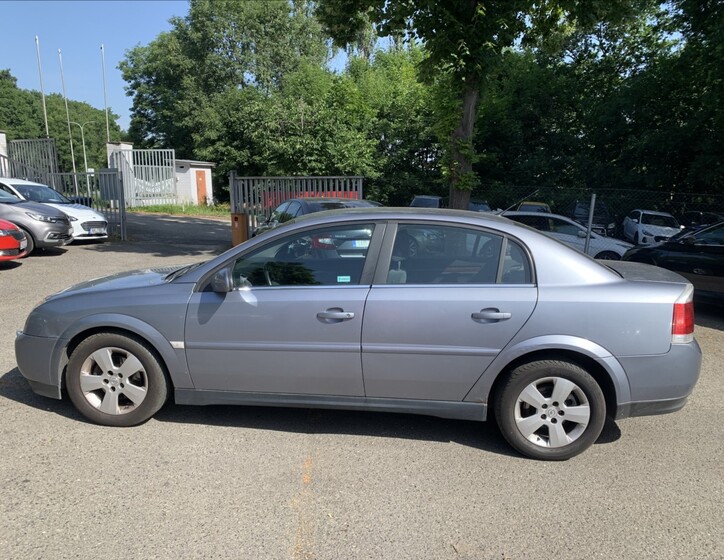 Opel Vectra 9