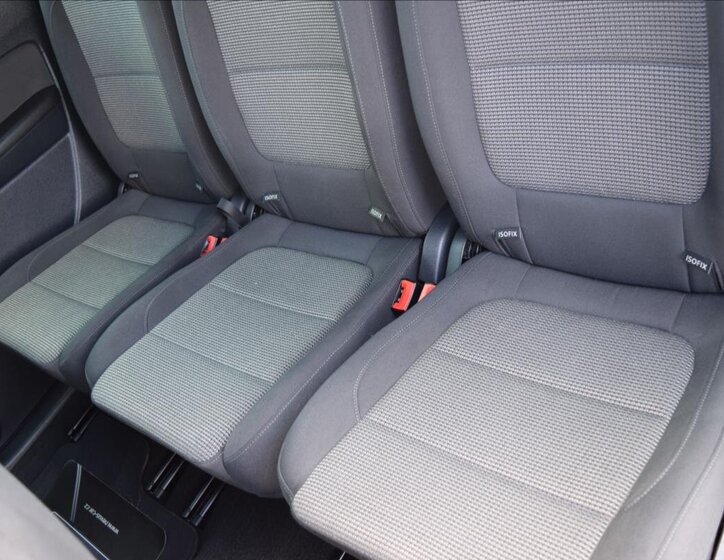 Volkswagen Sharan MPV 2,0 l 103 kw