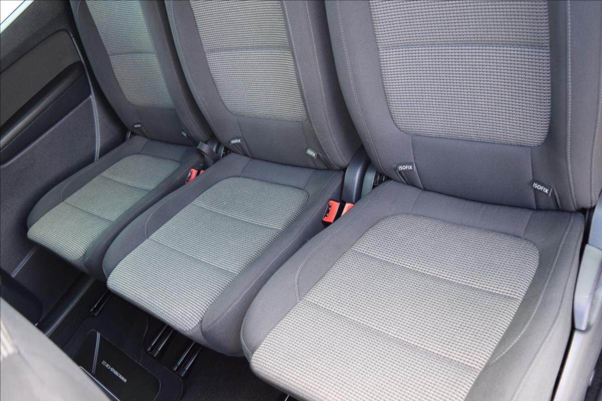 Volkswagen Sharan MPV 2,0 l 103 kw