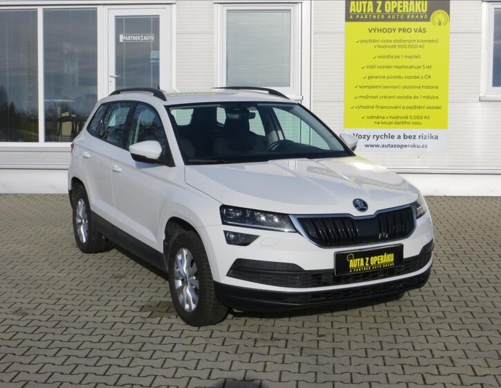 Škoda Karoq SUV / Terénní 1,5 l 110 kw