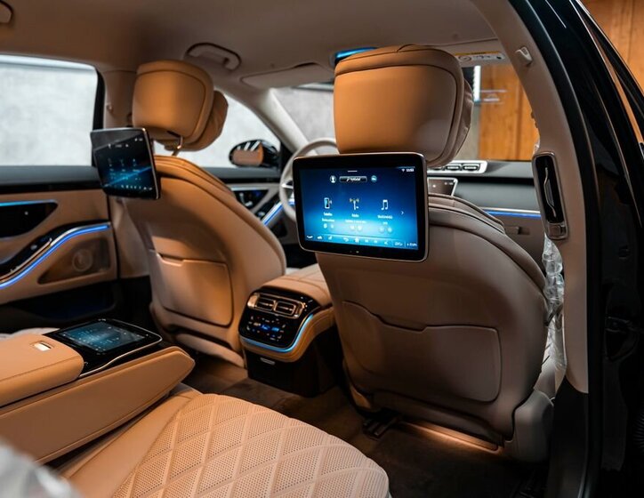 Mercedes-Benz Třídy S Sedan 4,0 l 370 kw