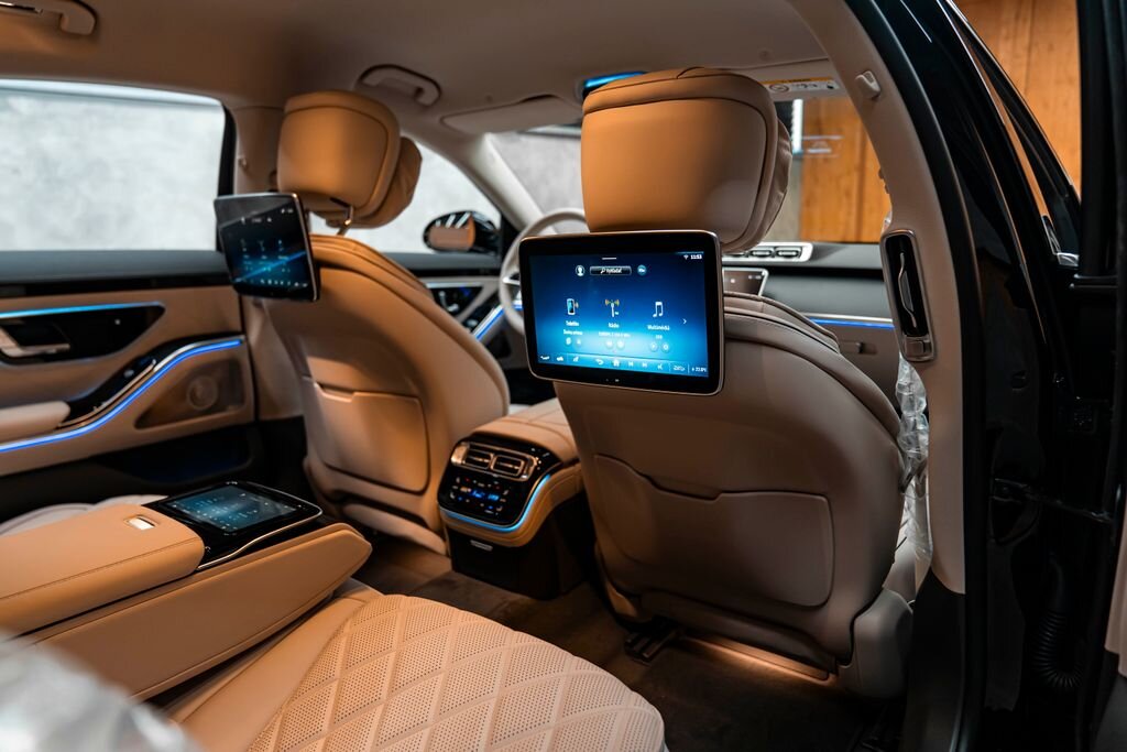 Mercedes-Benz Třídy S Sedan 4,0 l 370 kw