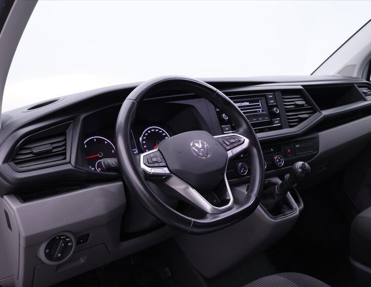 Volkswagen Transporter Kombi 2,0 l 81 kw