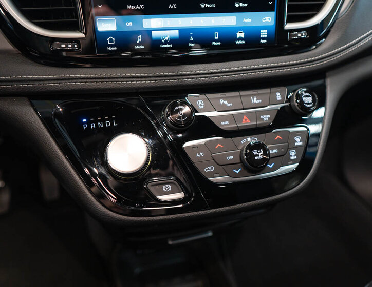 Chrysler Pacifica MPV 3,6 l 221 kw