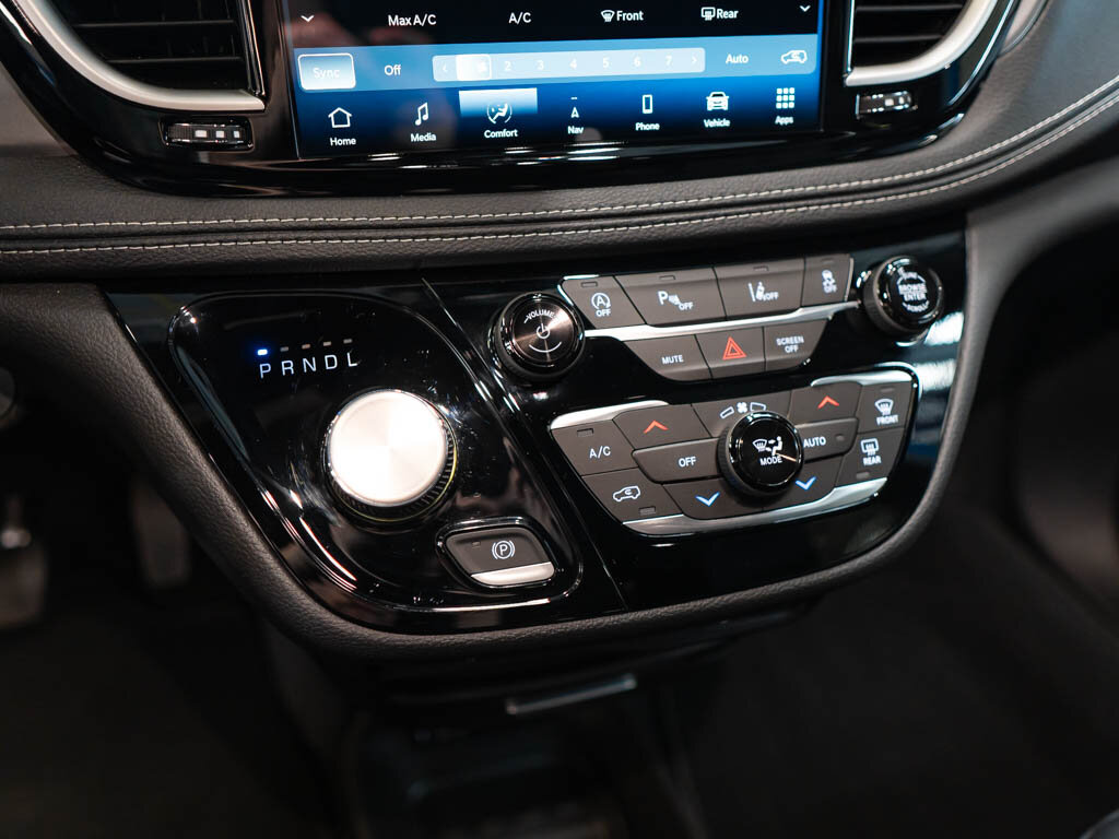 Chrysler Pacifica MPV 3,6 l 221 kw