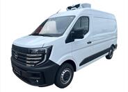 Nissan Interstar 1