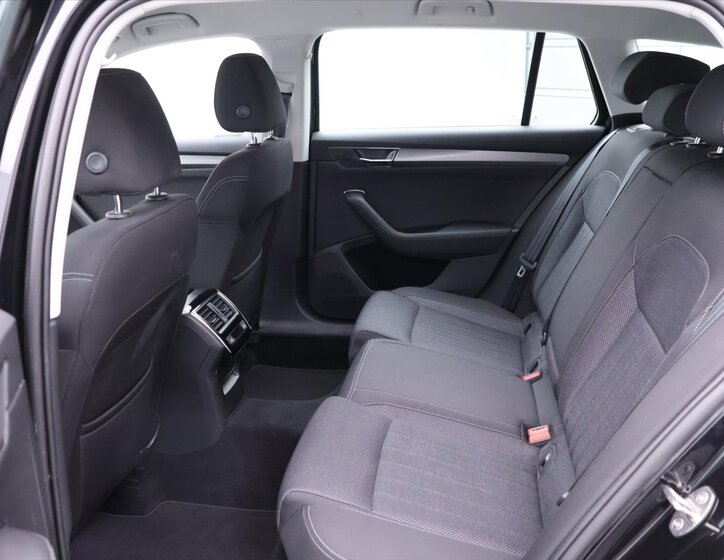 Škoda Superb Kombi 2,0 l 147 kw