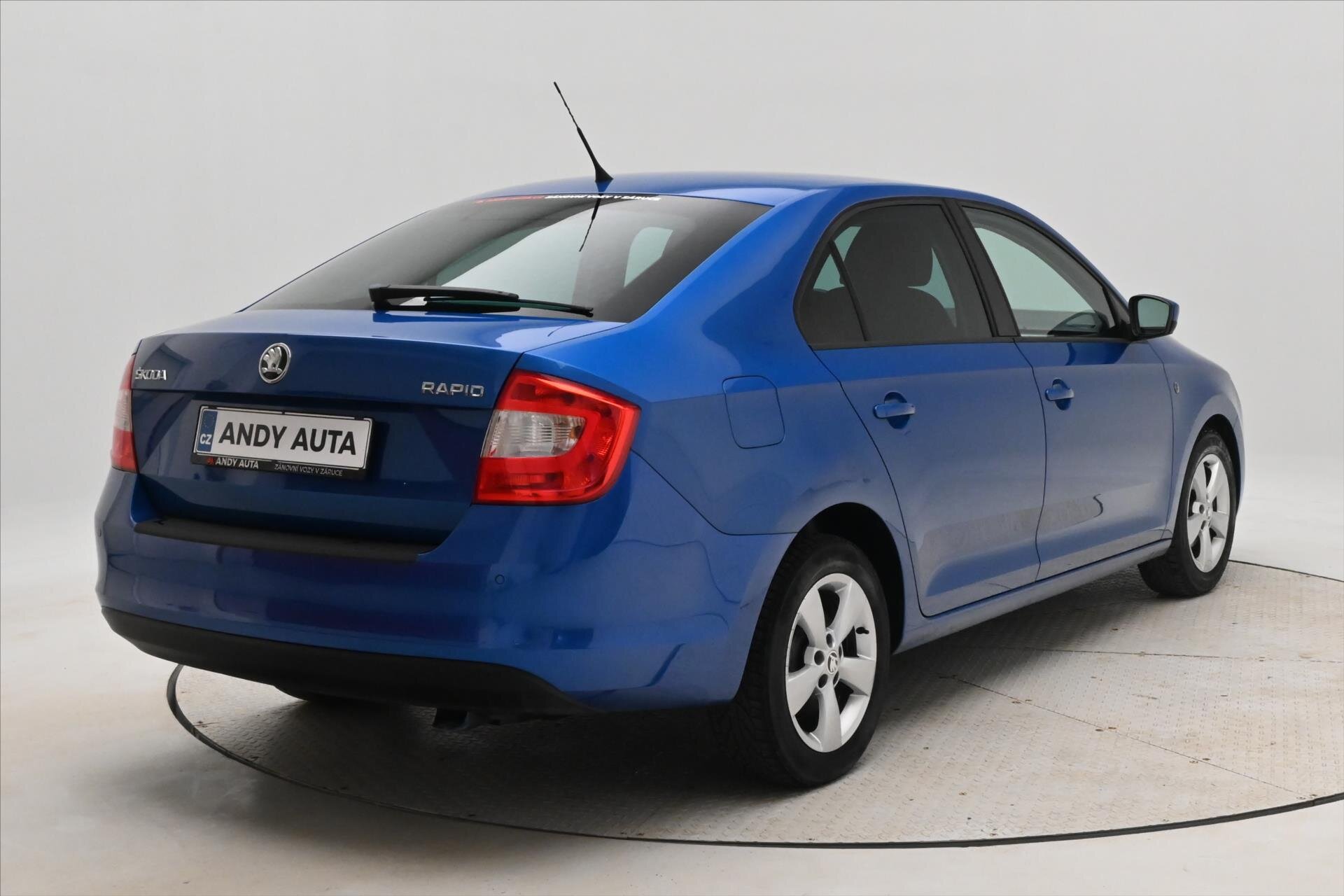 Škoda Rapid Sedan / Limuzína 1,2 l 63 kw