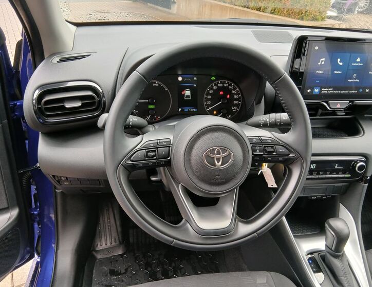 Toyota Yaris 18