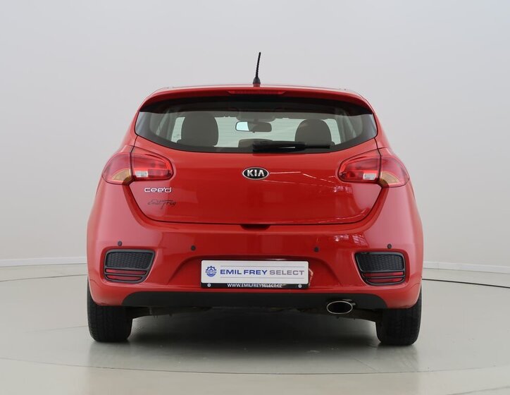 KIA Ceed Hatchback 1,4 l 73 kw