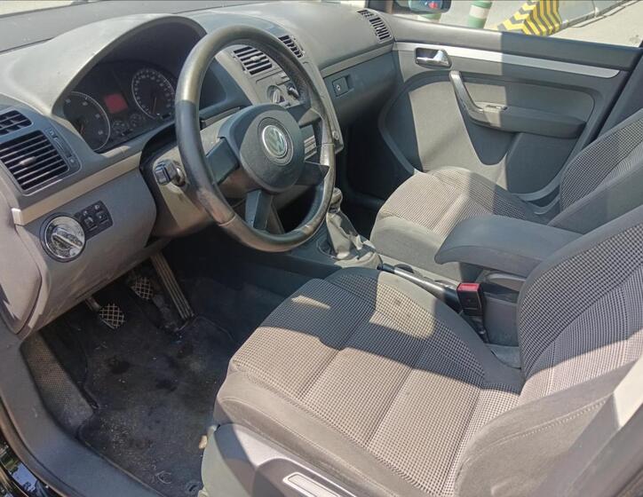 Volkswagen Touran 20