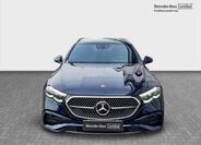 Mercedes-Benz Třídy E 8