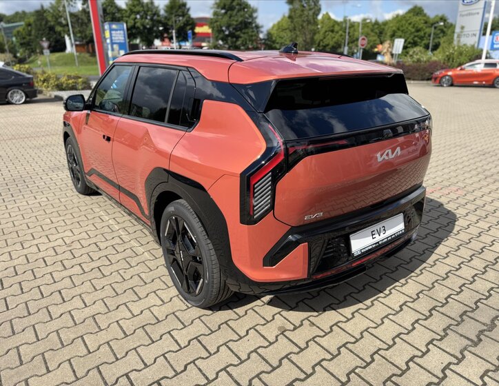 KIA EV3 CUV / Crossover 0,0 150 kw