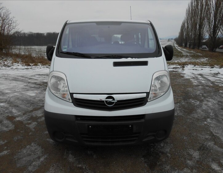 Opel Vivaro Kombi 2,0 l 84 kw