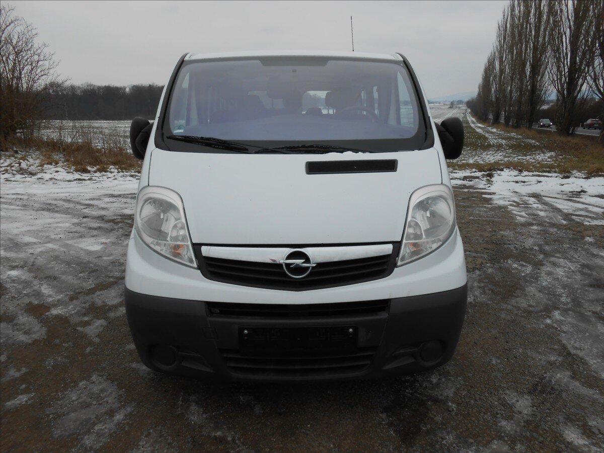 Opel Vivaro Kombi 2,0 l 84 kw