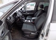 Ford S-MAX 11