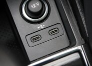 Škoda Karoq SUV / Terénní 1,5 l 110 kw