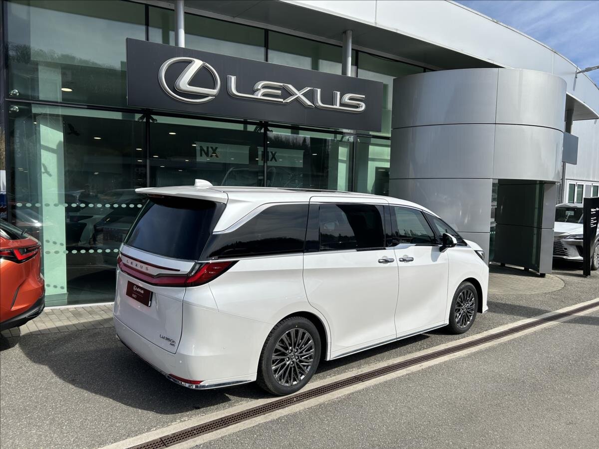 Lexus LM 350h VAN / Minibus 2,5 l 183 kw