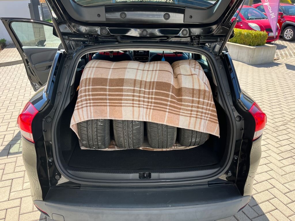 Renault Clio Kombi 1,1 l 54 kw
