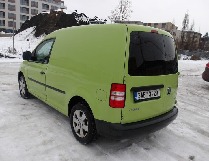 Volkswagen Caddy Skříň 1,6 l 55 kw