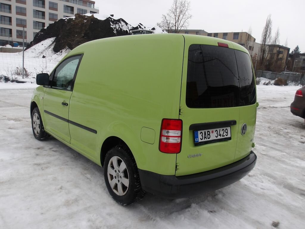 Volkswagen Caddy Skříň 1,6 l 55 kw