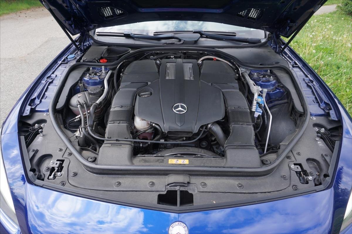 Mercedes-Benz SL Kabriolet 3,0 l 270 kw