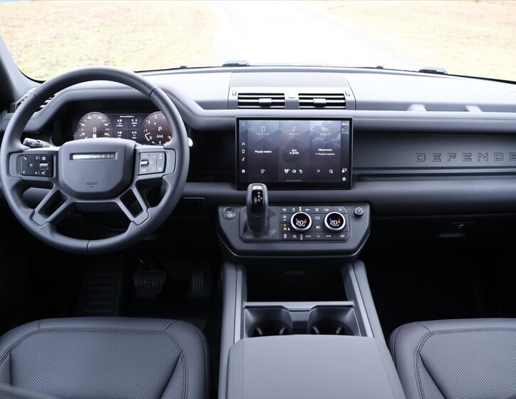 Land Rover Defender SUV / Terénní 5,0 l 313 kw