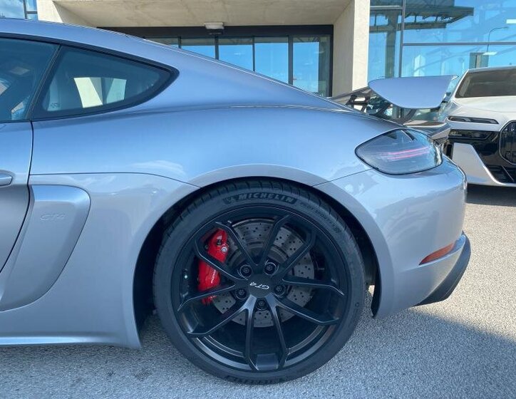 Porsche Cayman Kupé 4,0 l 309 kw