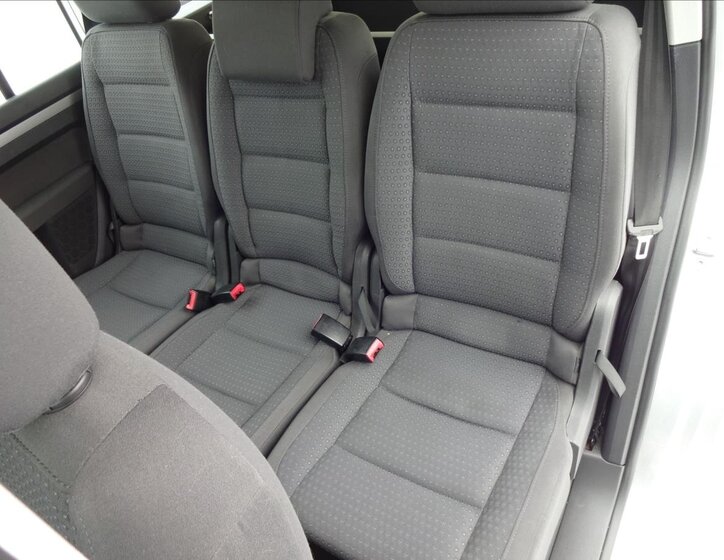 Volkswagen Touran Kombi 1,9 l 77 kw