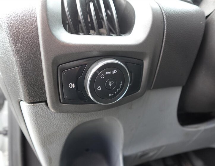 Ford Transit Custom Ostatní 2,0 l 77 kw