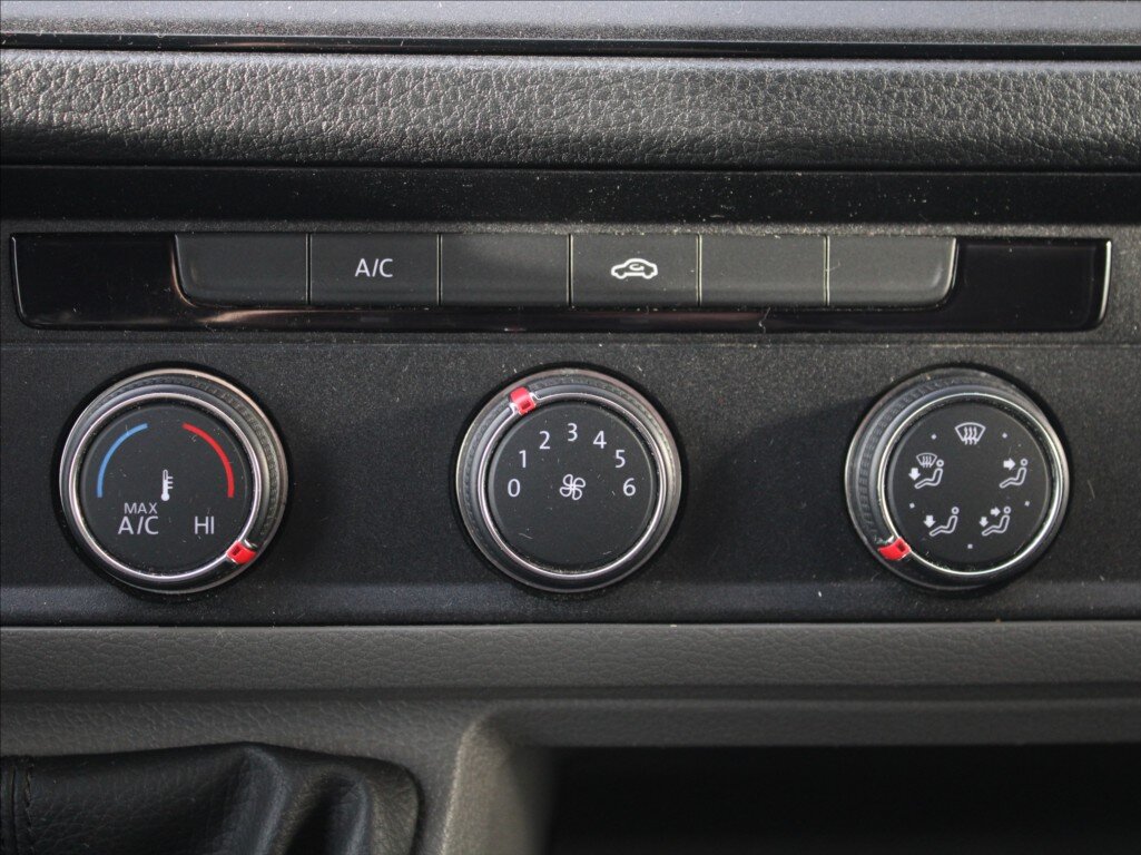 Volkswagen Crafter Skříň 2,0 l 103 kw