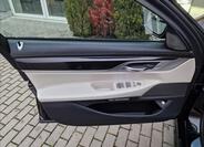 BMW Řada 7 36