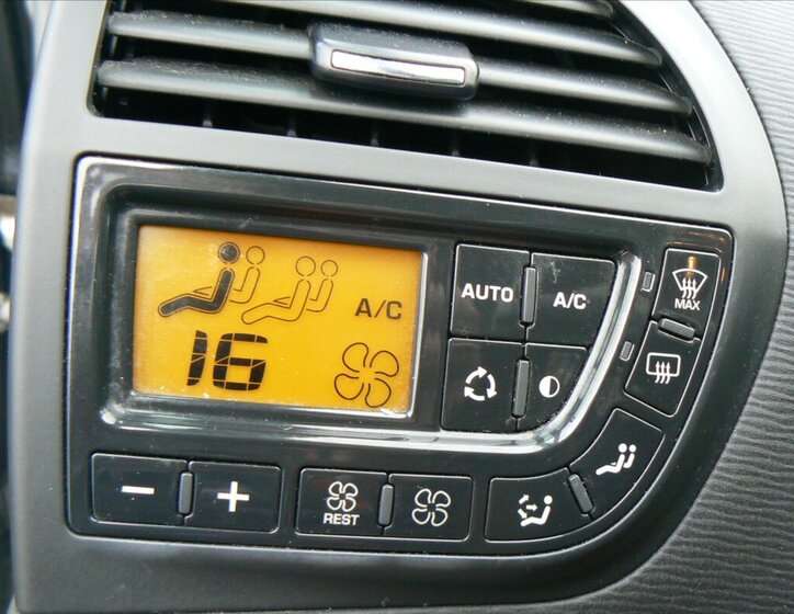 Citroën C4 Picasso 19