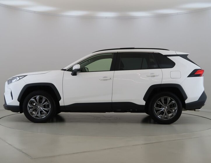 Toyota RAV4 SUV / Terénní 2,5 l 131 kw