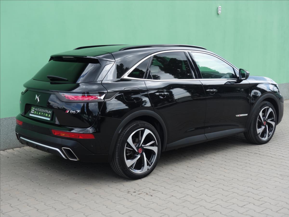 DS Automobiles DS7 Crossback