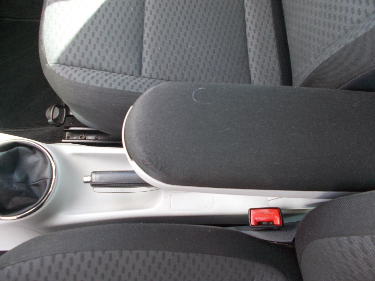 Škoda Roomster MPV 1,6 l 66 kw