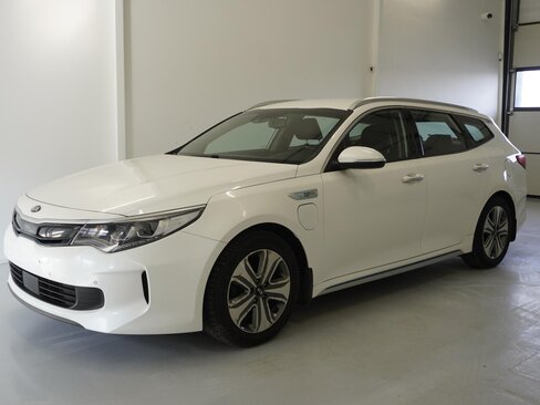 KIA Optima Kombi 2,0 l 151 kw