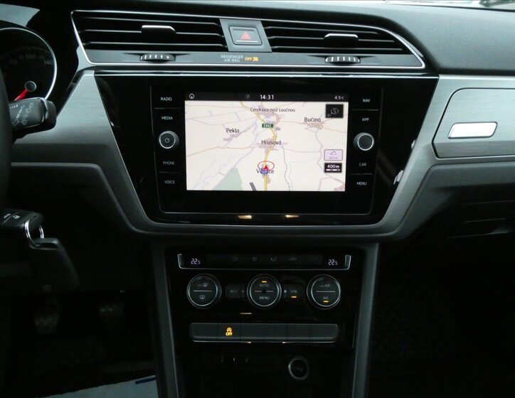 Volkswagen Touran 29