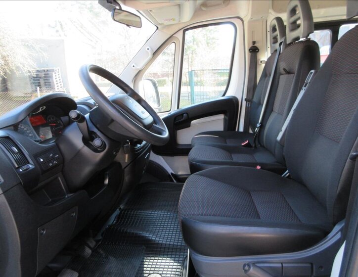 Peugeot Boxer Ostatní 2,0 l 96 kw