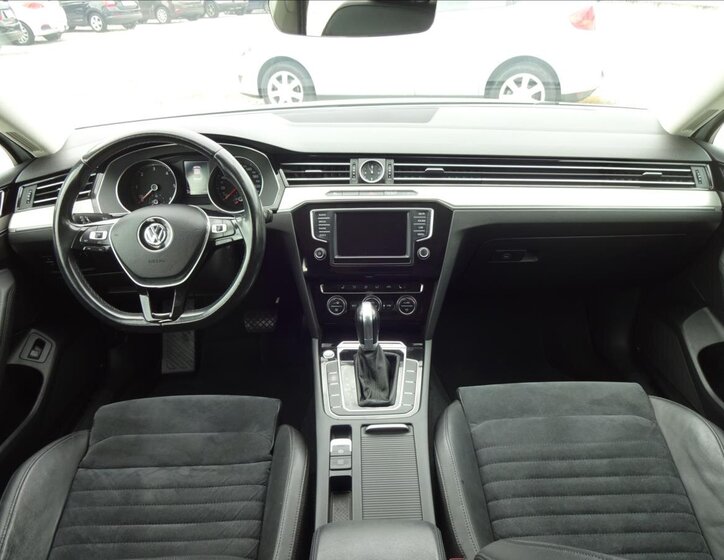 Volkswagen Passat 34